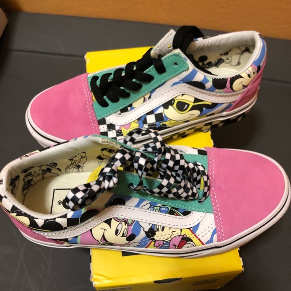 vans 80s mickey